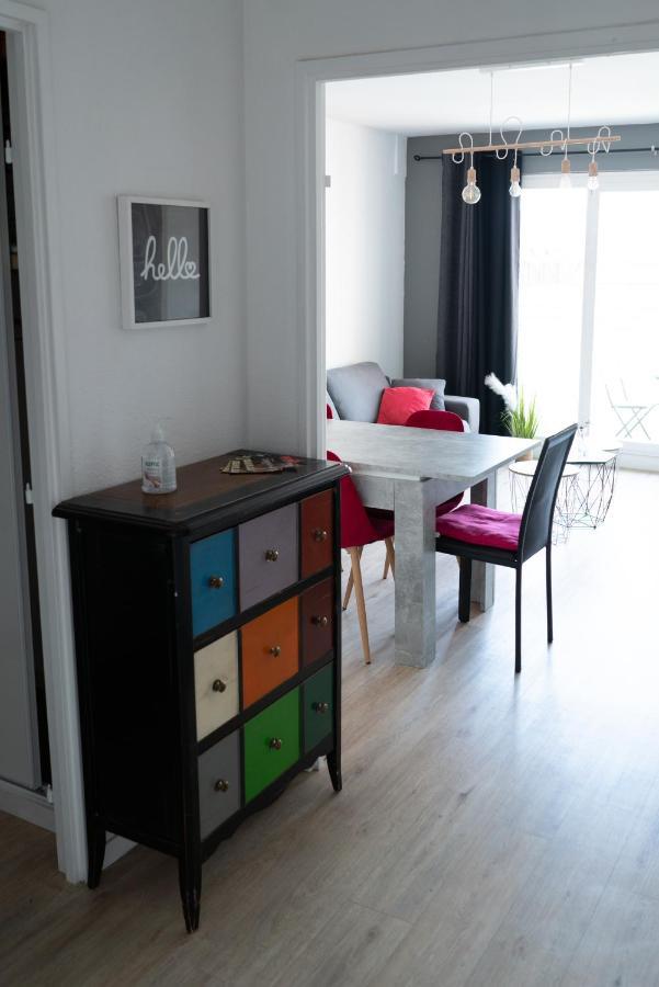 Mama With Aircon Including Parking 2 Cars Apartamento *