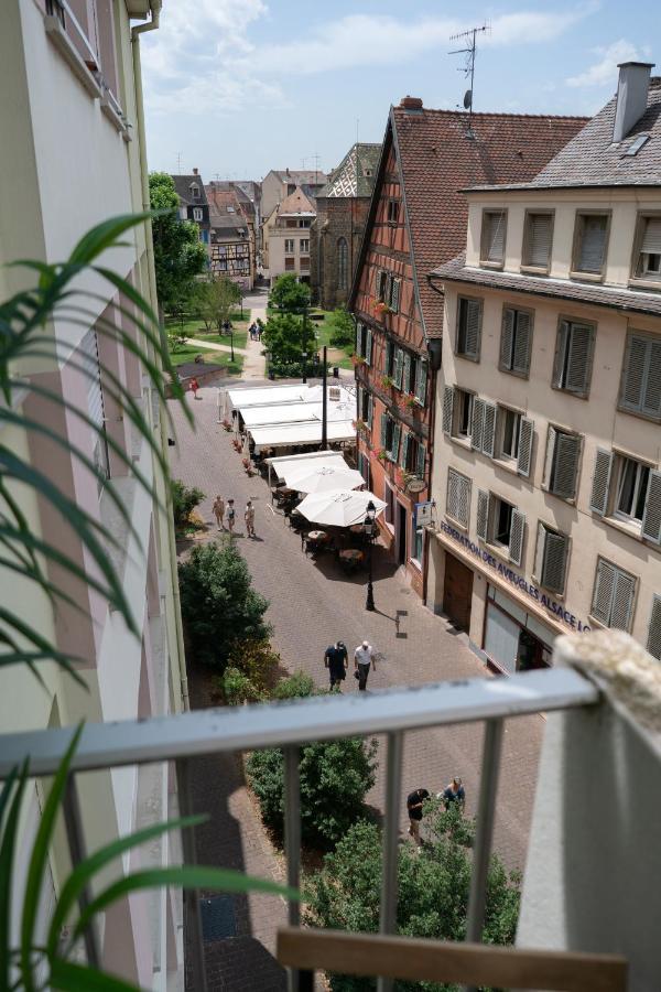 Mama With Aircon Including A Parking Space At 300 Meters Appartamento